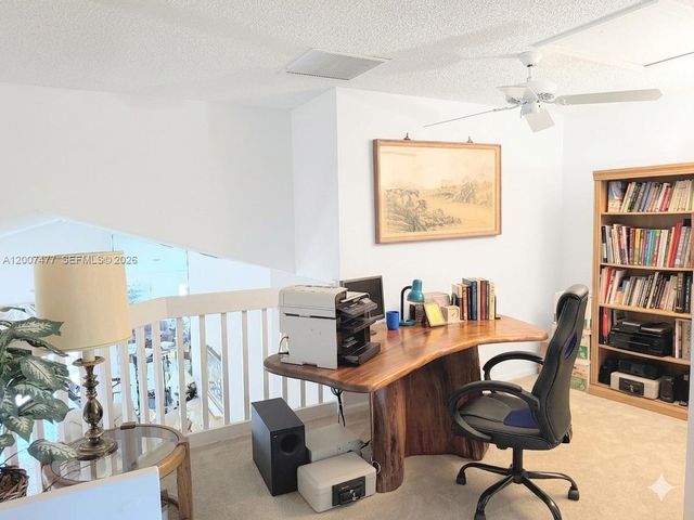 1510 W Lacosta Dr W, Pembroke Pines, FL 33027