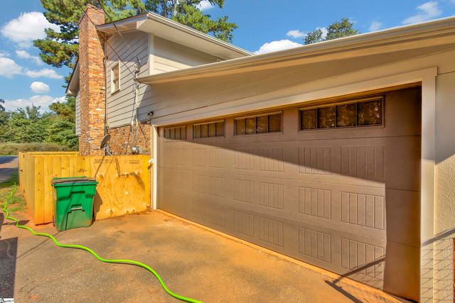 2209 Edgefield Road, Spartanburg, SC 29307