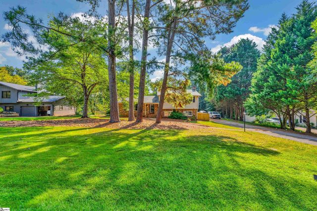 2209 Edgefield Road, Spartanburg, SC 29307