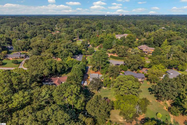 2209 Edgefield Road, Spartanburg, SC 29307