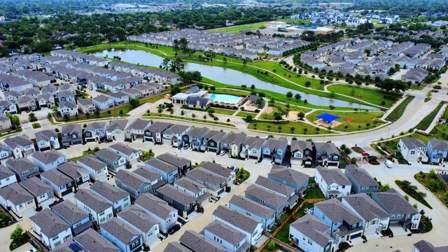 4205 Hatch Silo Lane, Houston, TX 77080