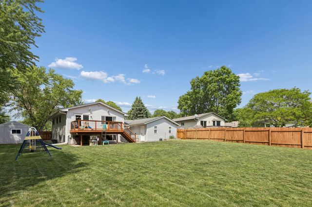 11481 99th Place N, Maple Grove, MN 55369