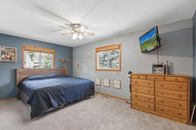 11481 99th Place N, Maple Grove, MN 55369