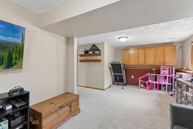 11481 99th Place N, Maple Grove, MN 55369
