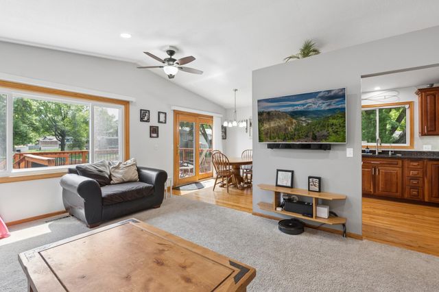 11481 99th Place N, Maple Grove, MN 55369
