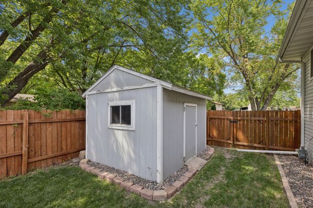 11481 99th Place N, Maple Grove, MN 55369