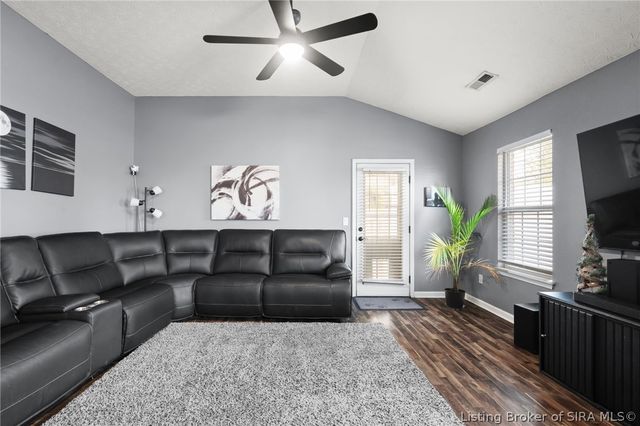 3657 Kerry Ann Way, Jeffersonville, IN 47130