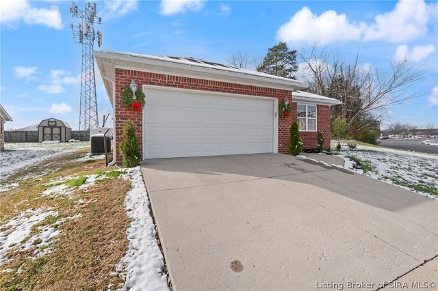 3657 Kerry Ann Way, Jeffersonville, IN 47130