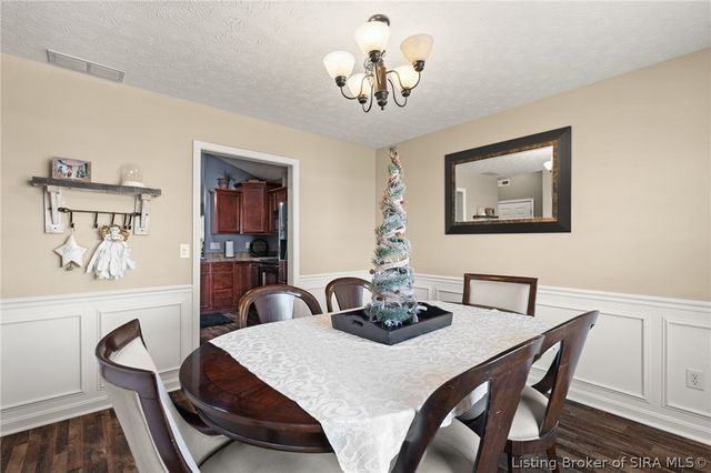 3657 Kerry Ann Way, Jeffersonville, IN 47130