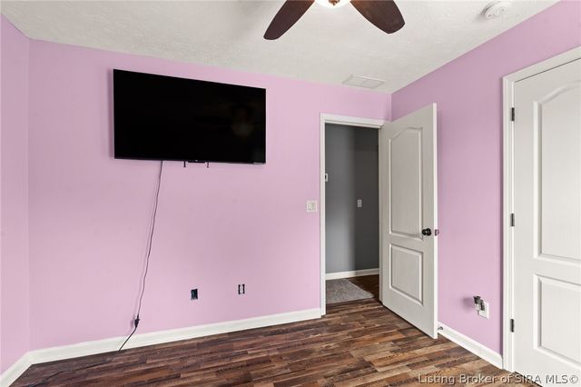 3657 Kerry Ann Way, Jeffersonville, IN 47130