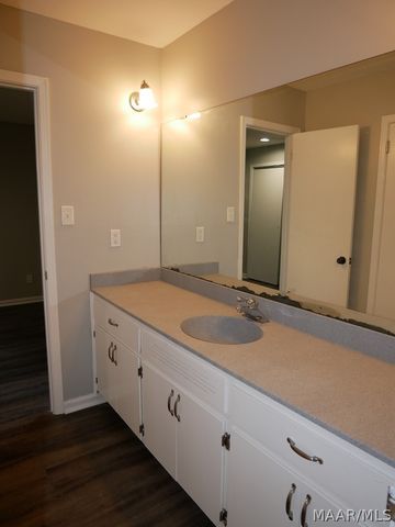 3411 Royal Carriage Drive, Montgomery, AL 36116