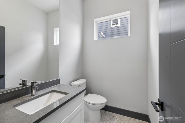 121 Palisades Place, Pacific, WA 98047