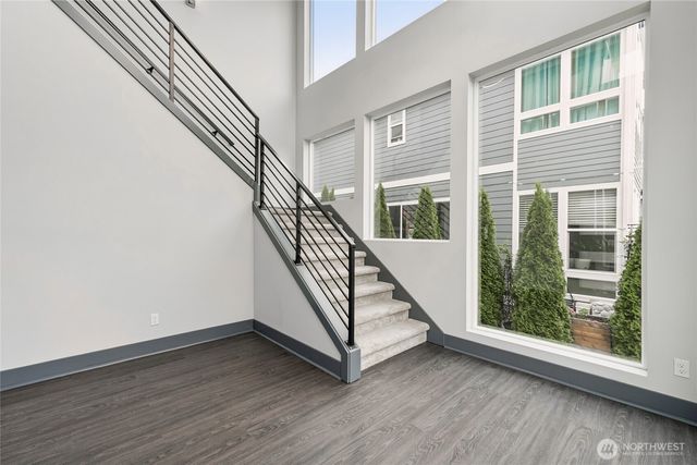 121 Palisades Place, Pacific, WA 98047