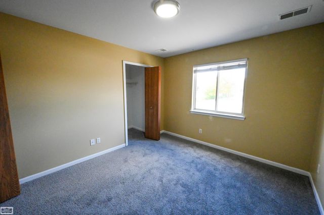 18530 E 14 Mile - B8 Road B8, Fraser, MI 48026