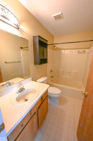 18530 E 14 Mile - B8 Road B8, Fraser, MI 48026