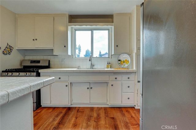 22916 saticoy Street, West Hills, CA 91304