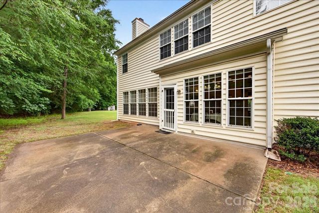 10604 Knight Castle Drive 60, Charlotte, NC 28277