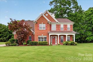 10604 Knight Castle Drive 60, Charlotte, NC 28277