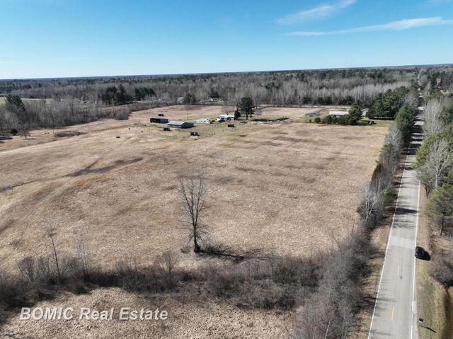 00 Walton Road, Vassar, MI 48768