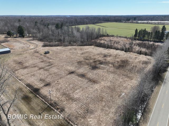 00 Walton Road, Vassar, MI 48768