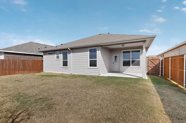 8517 Centerboard Lane, Fort Worth, TX 76179