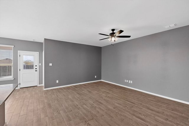 8517 Centerboard Lane, Fort Worth, TX 76179