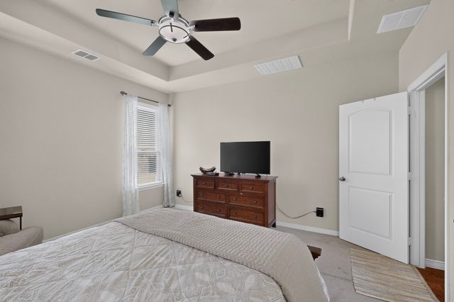 9215 Moon River Court, Arlington, TX 76002
