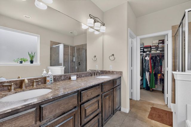 9215 Moon River Court, Arlington, TX 76002