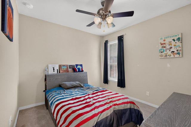 9215 Moon River Court, Arlington, TX 76002