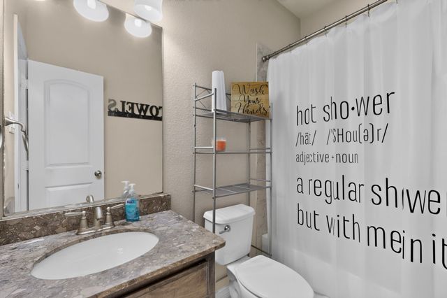 9215 Moon River Court, Arlington, TX 76002
