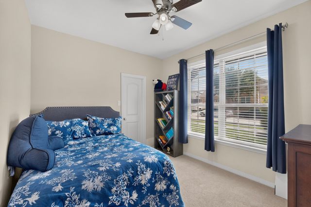 9215 Moon River Court, Arlington, TX 76002