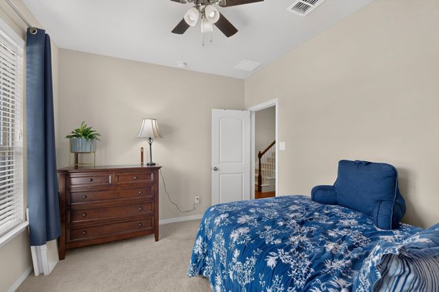 9215 Moon River Court, Arlington, TX 76002