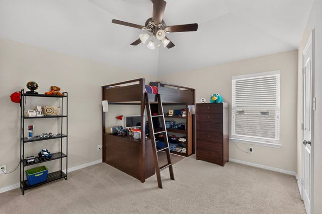 9215 Moon River Court, Arlington, TX 76002