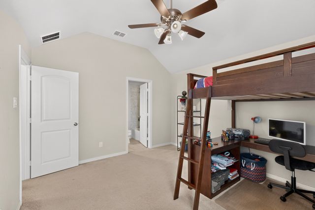9215 Moon River Court, Arlington, TX 76002