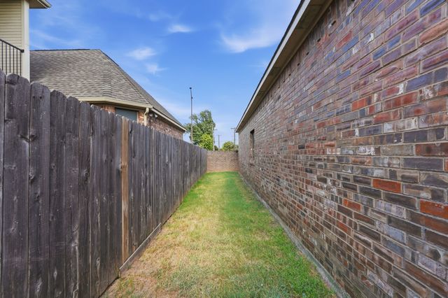 4203 Lucy Lane, Arlington, TX 76016