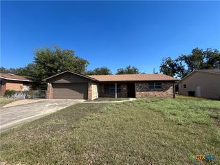 1302 Cedar Drive, Killeen, TX 76543