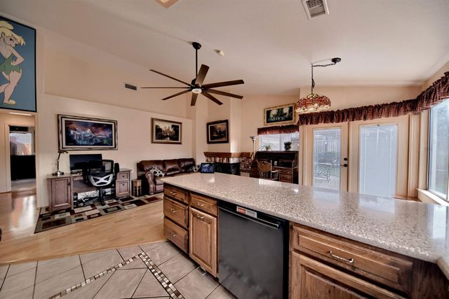 110 Loma Prieta Cir, Tracy, CA 95376