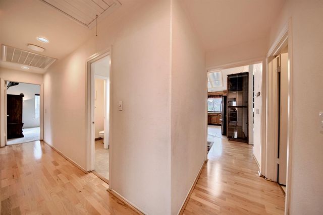 110 Loma Prieta Cir, Tracy, CA 95376