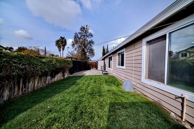 110 Loma Prieta Cir, Tracy, CA 95376