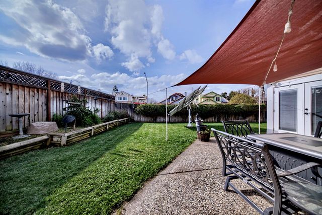 110 Loma Prieta Cir, Tracy, CA 95376