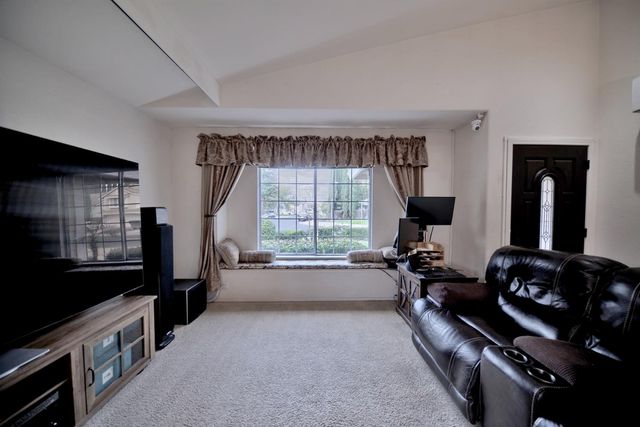 110 Loma Prieta Cir, Tracy, CA 95376