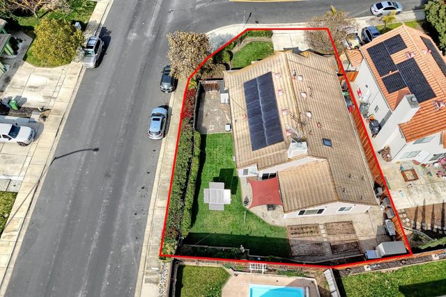 110 Loma Prieta Cir, Tracy, CA 95376