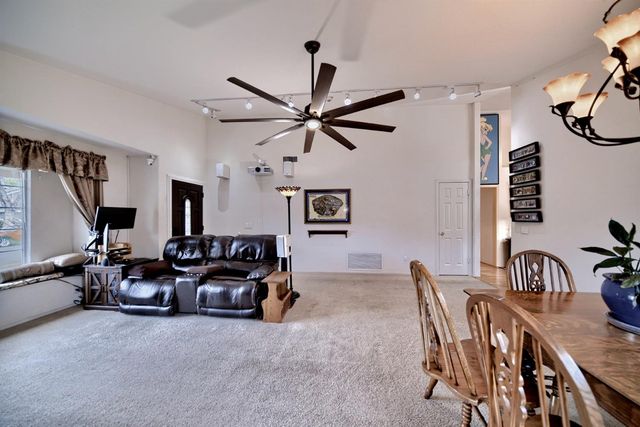 110 Loma Prieta Cir, Tracy, CA 95376