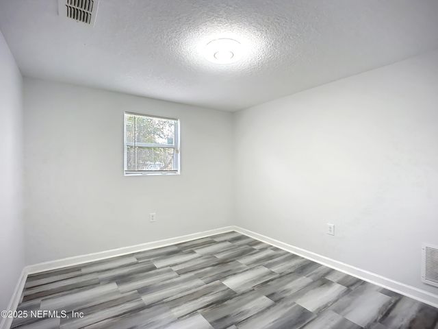 6914 ALACHUA Avenue, Jacksonville, FL 32210