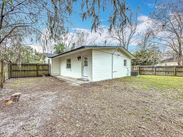 6914 ALACHUA Avenue, Jacksonville, FL 32210