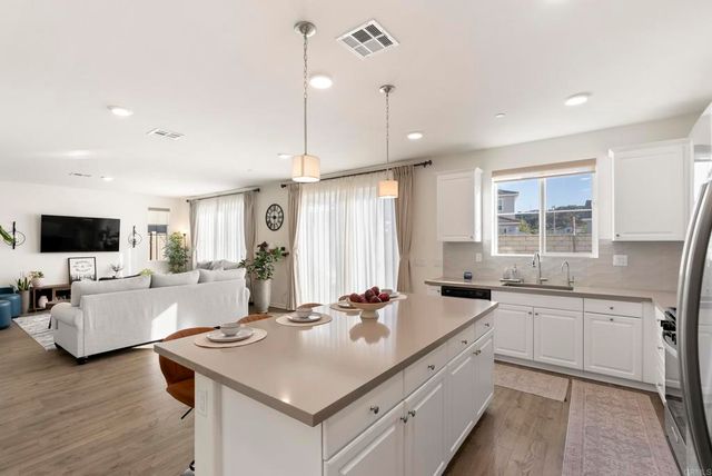 28020 Harvest Court, Valley Center, CA 92082