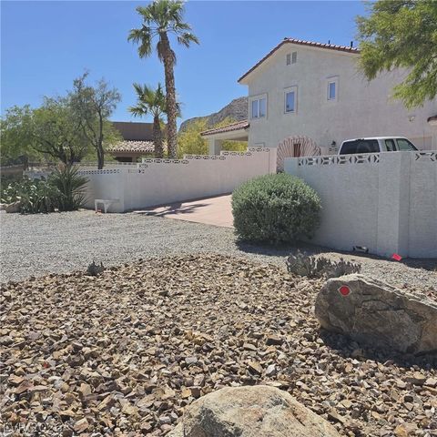 4755 North Grand Canyon Drive, Las Vegas, NV 89129