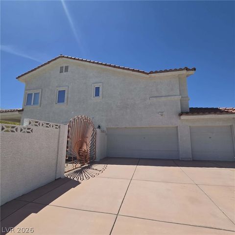 4755 North Grand Canyon Drive, Las Vegas, NV 89129