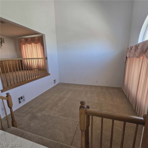 4755 North Grand Canyon Drive, Las Vegas, NV 89129