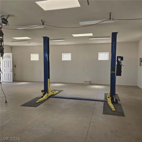 4755 North Grand Canyon Drive, Las Vegas, NV 89129